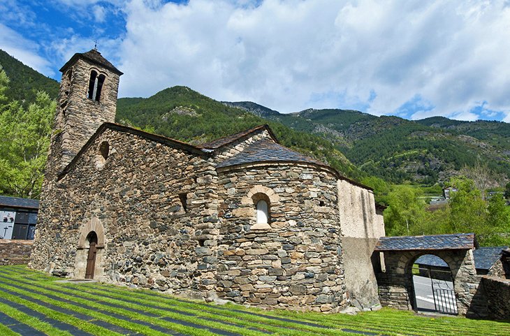 La Cortinada和Sant Martí教堂