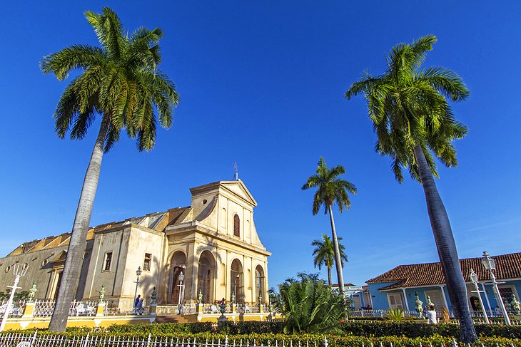 Iglesia Parroquial de la Santisima特立尼达