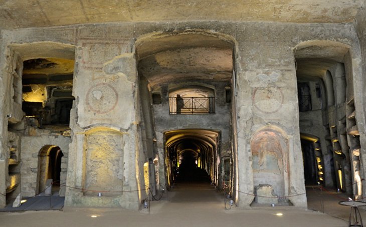 圣热纳罗的地下墓穴