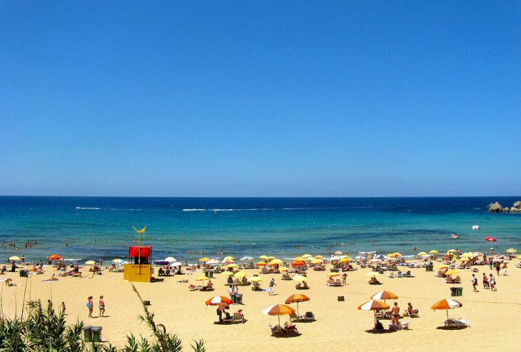 金湾海滩，马耳他岛