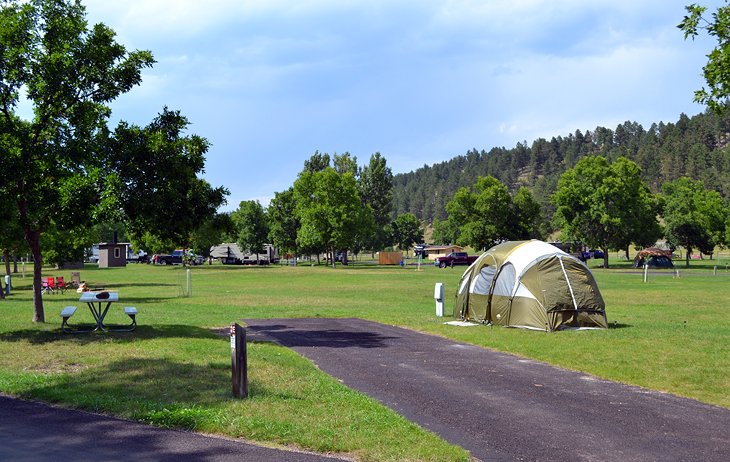 游戏小屋营地,卡斯特州立公园