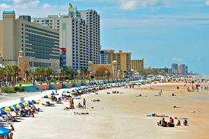 佛罗里达州代托纳海滩的14个顶级景点和可做的事情