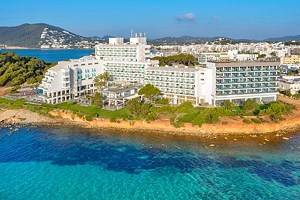15 Top-Rated Resorts in Ibiza