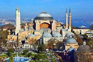 探索圣索菲亚大教堂清真寺:游客的向导