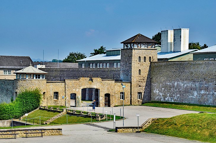 Mauthausen纪念