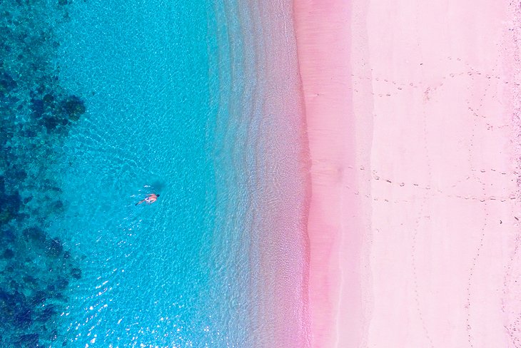 空中的粉色沙滩科莫多国家公园