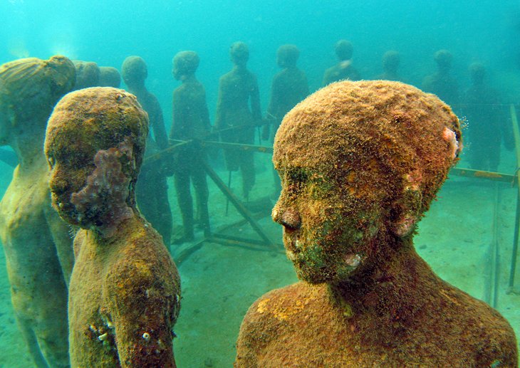 水下雕塑公园，格林纳达