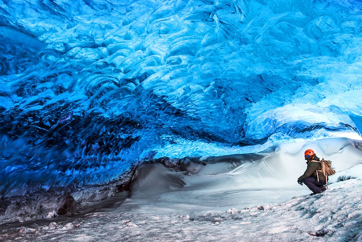 在Skaftafell冰川冰洞穴,瓦特纳冰川国家公园