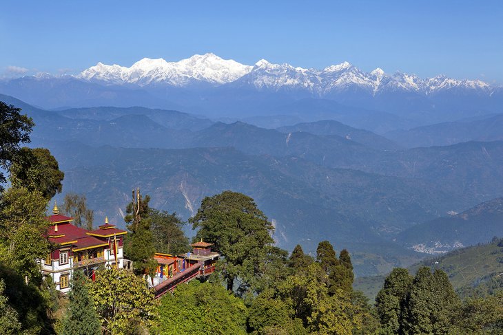 在印度大吉岭,不丹人胸部丰满的修道院