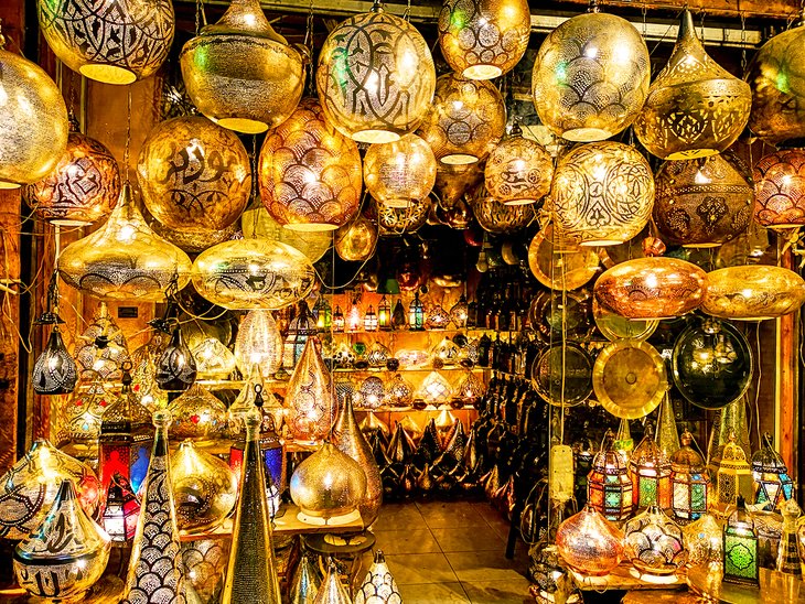丰富多彩的埃及灯出售的可汗
