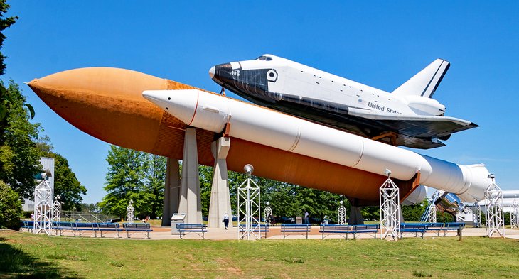 位于亨茨维尔的美国航天火箭中心的航天飞机