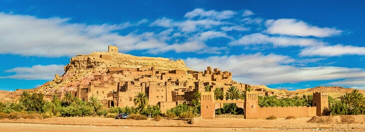 摩洛哥高阿特拉斯地区的Ait Ben Haddou全景