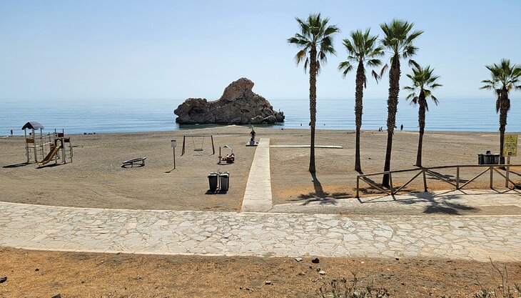 Playa Peñon del Cuervo和走道